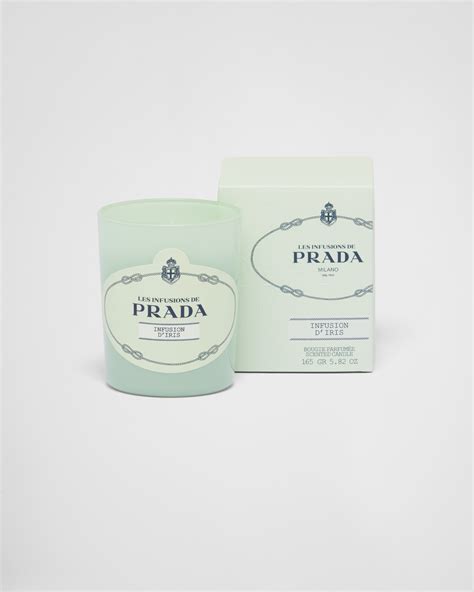 prada infusion d'iris candle.